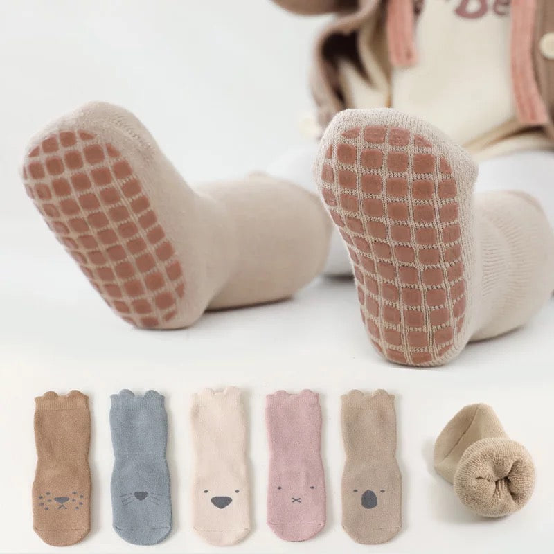 Anti Slip Cartoon faced Cotton Socks